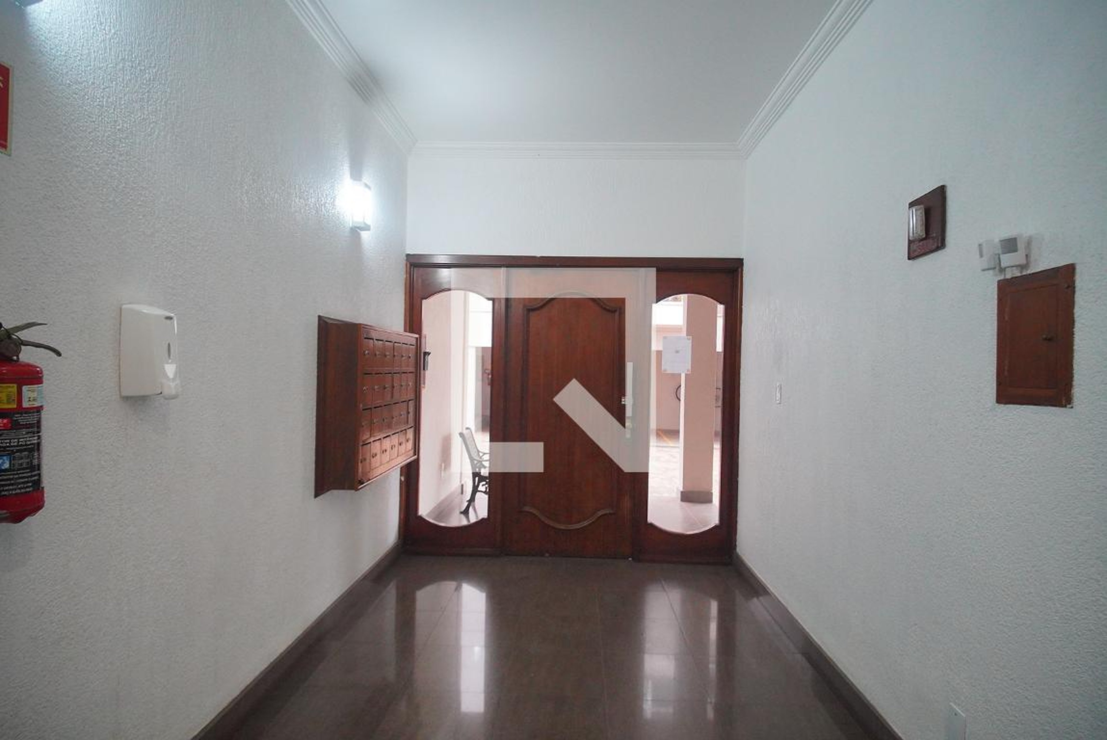 Hall de entrada - Jardim Rivadávia Fernandes