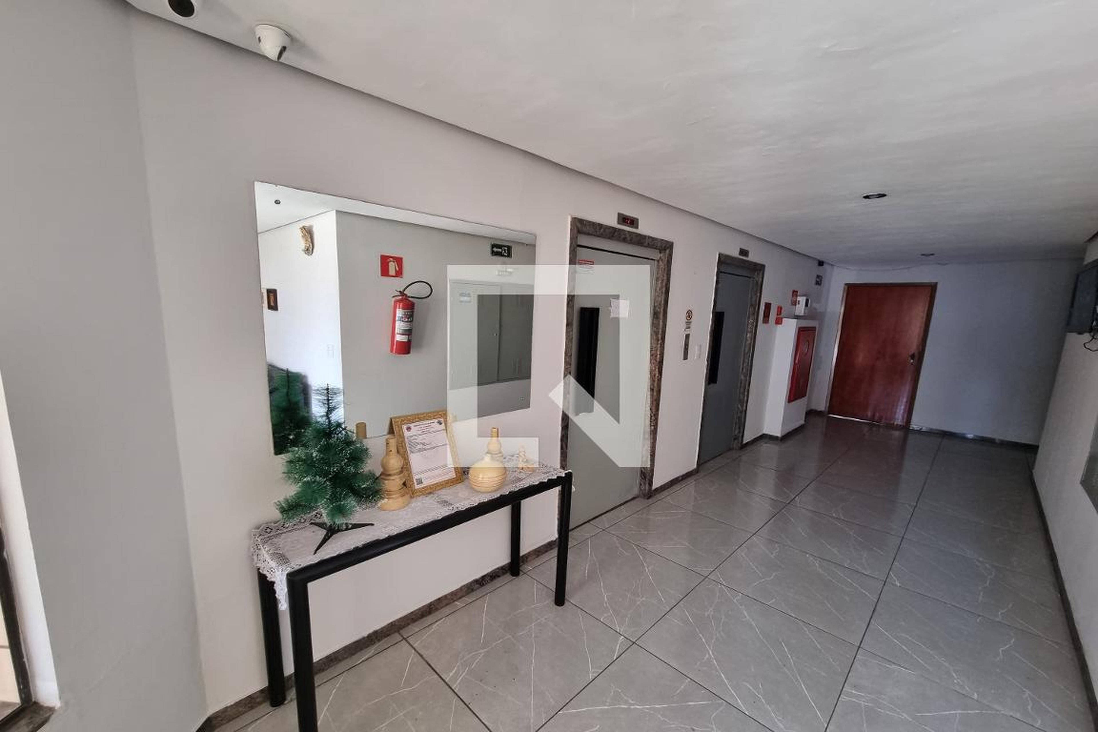 Hall de Entrada - Edifício Residencial Ravena