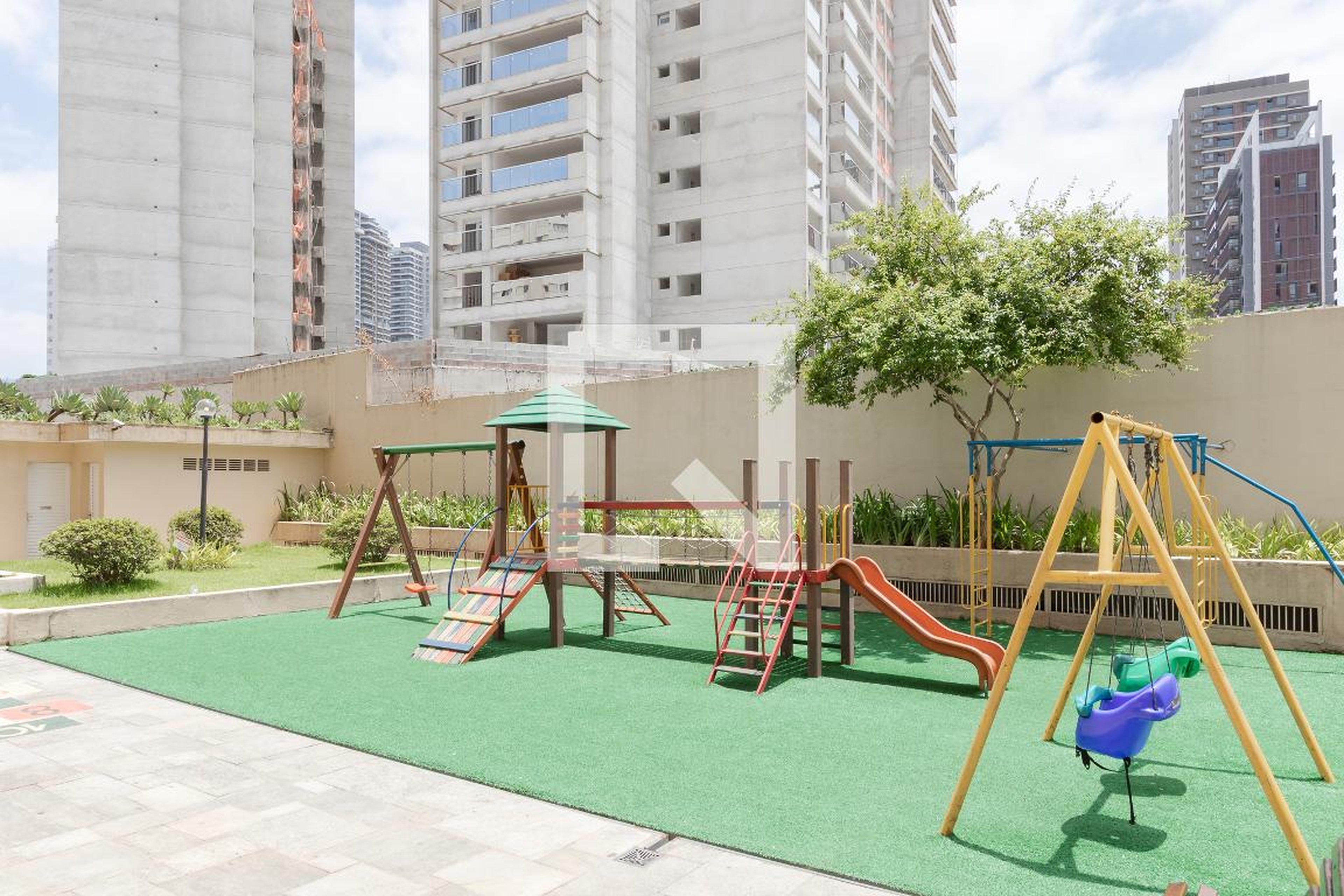 Playground - Villa das Rosas