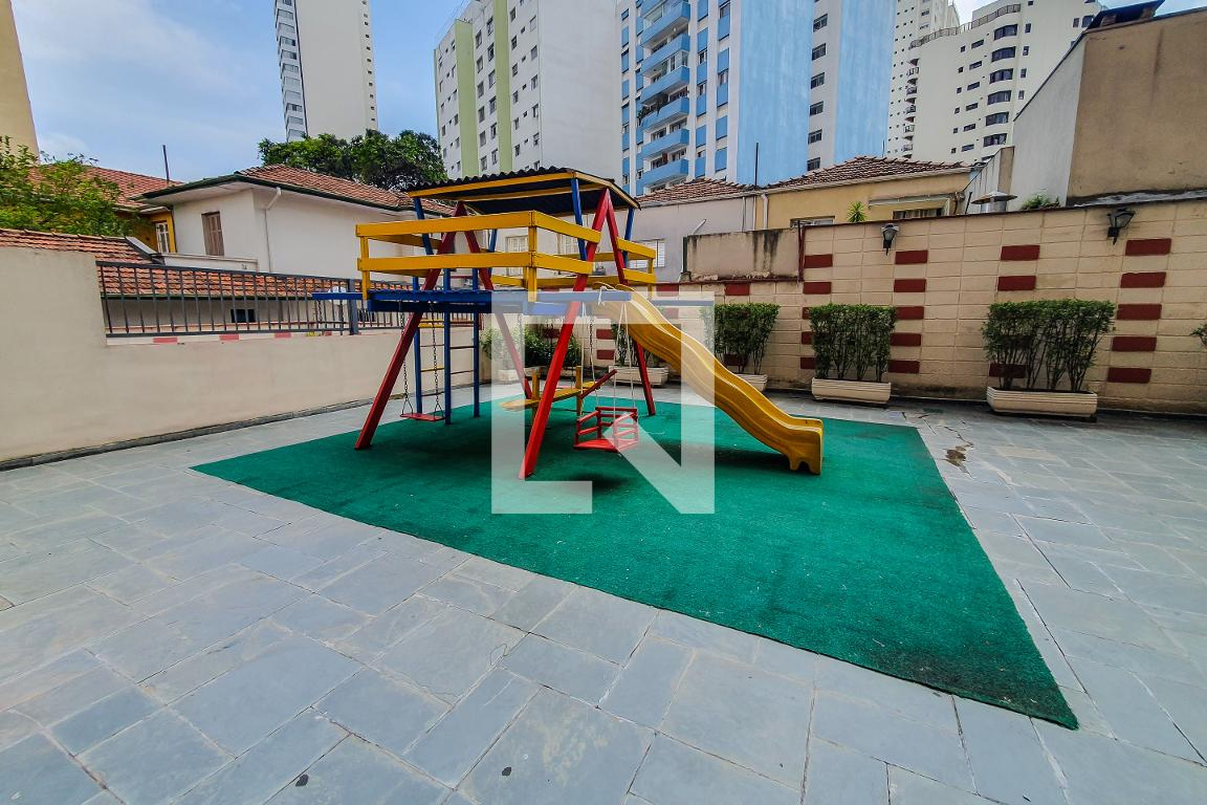 Playground - Jardim das Paineiras