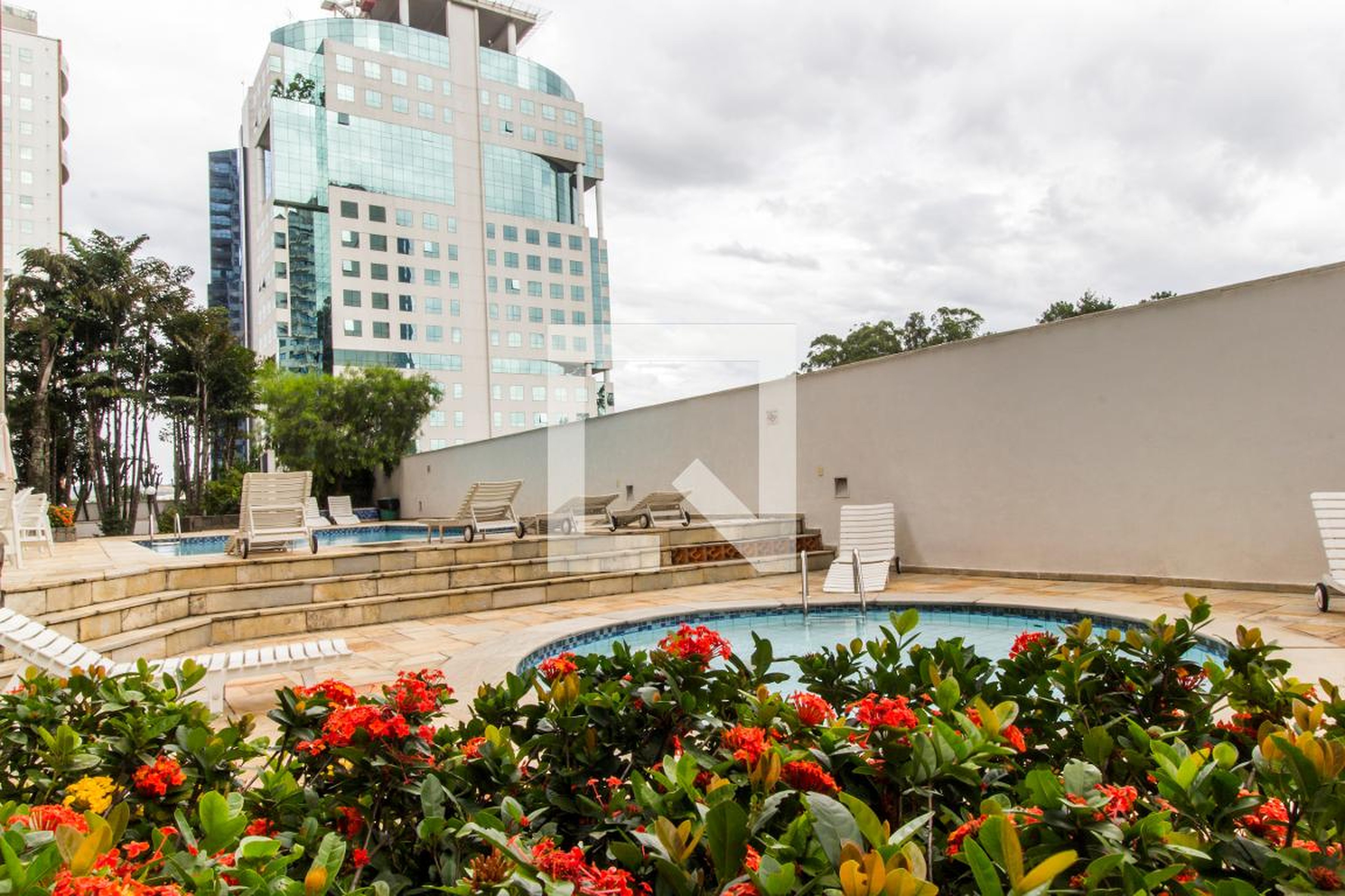 Piscina - Californian Towers