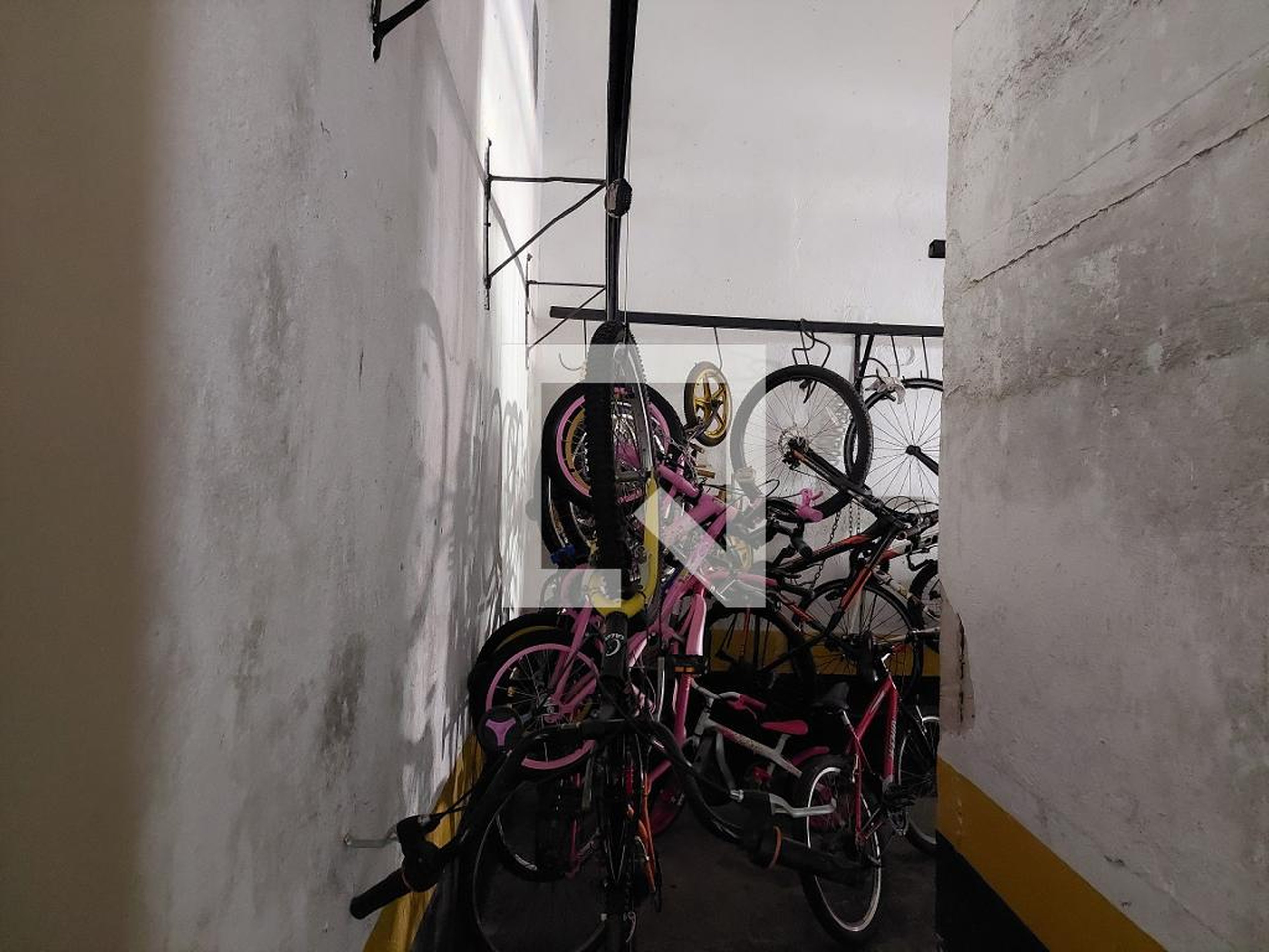Bicicletario - Edifício Ana Luíza