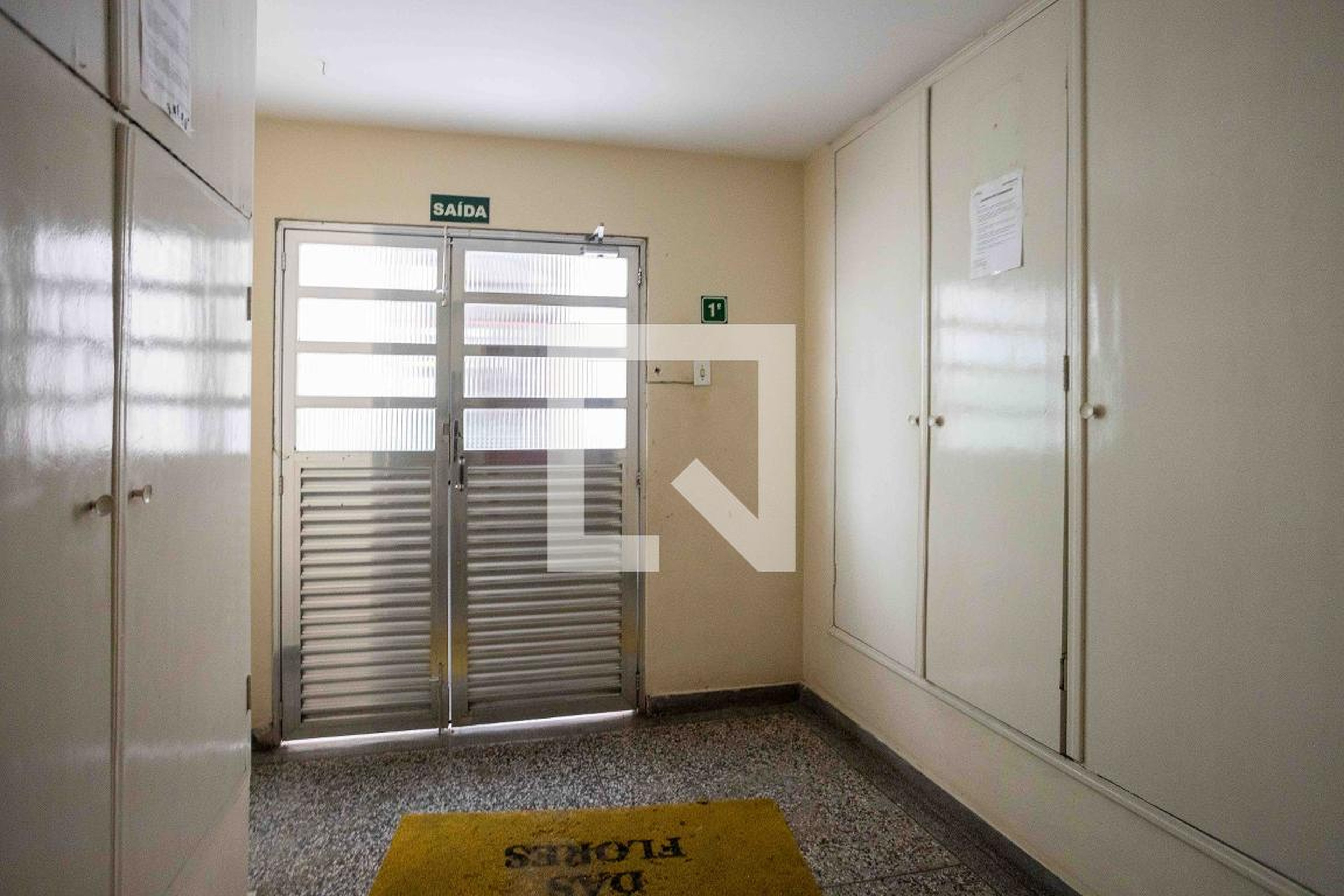 Hall de entrada - Residencial das Flores