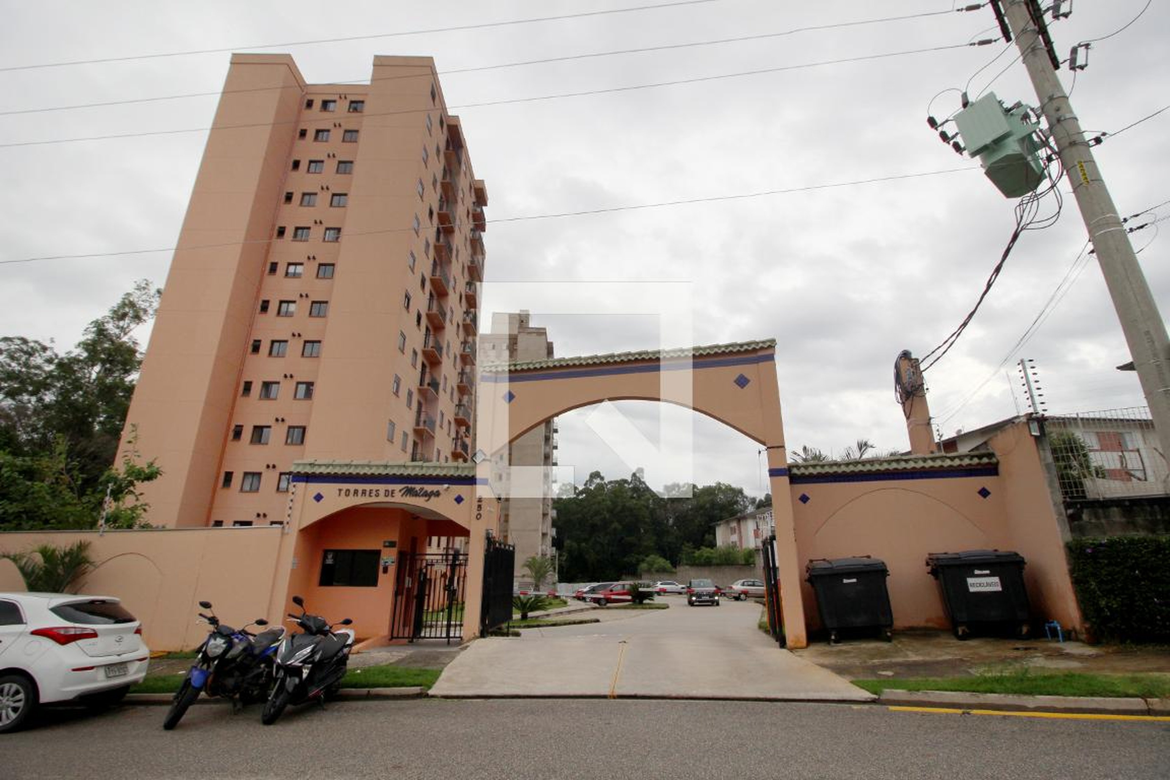 Condomínio Torres de Málaga, Jardim do Paço - Sorocaba - Alugue ou ...