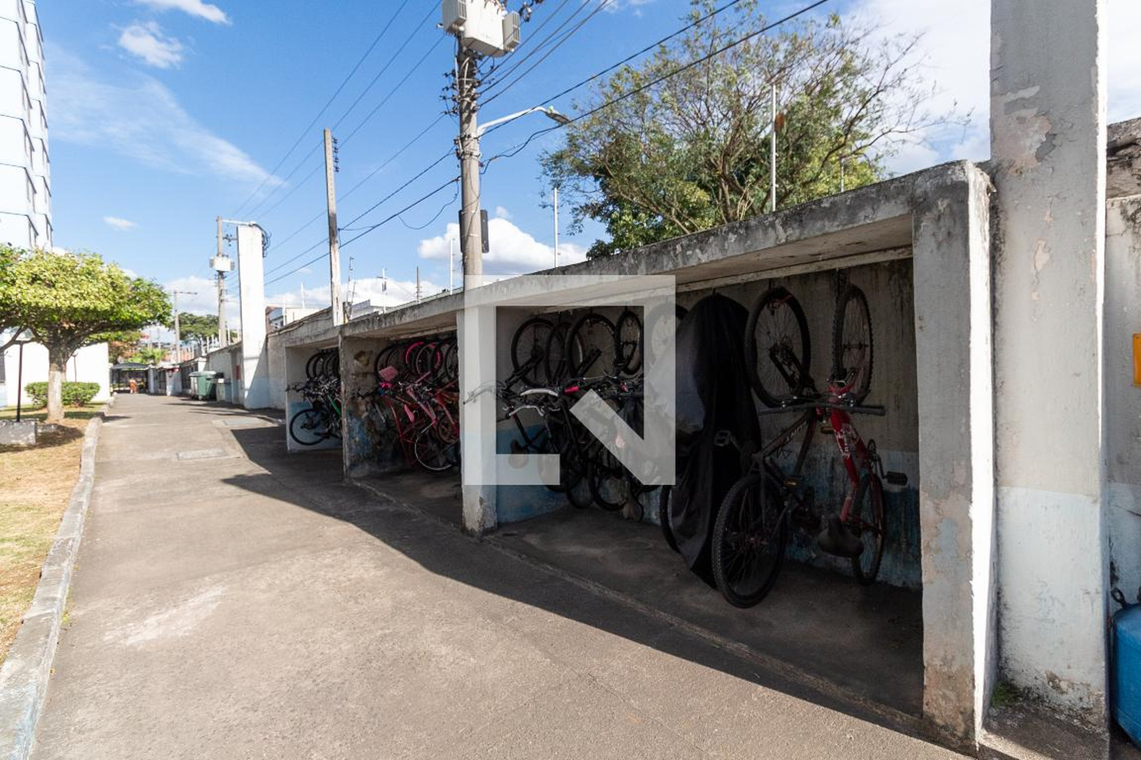 Bicicletário - Florestal Azul