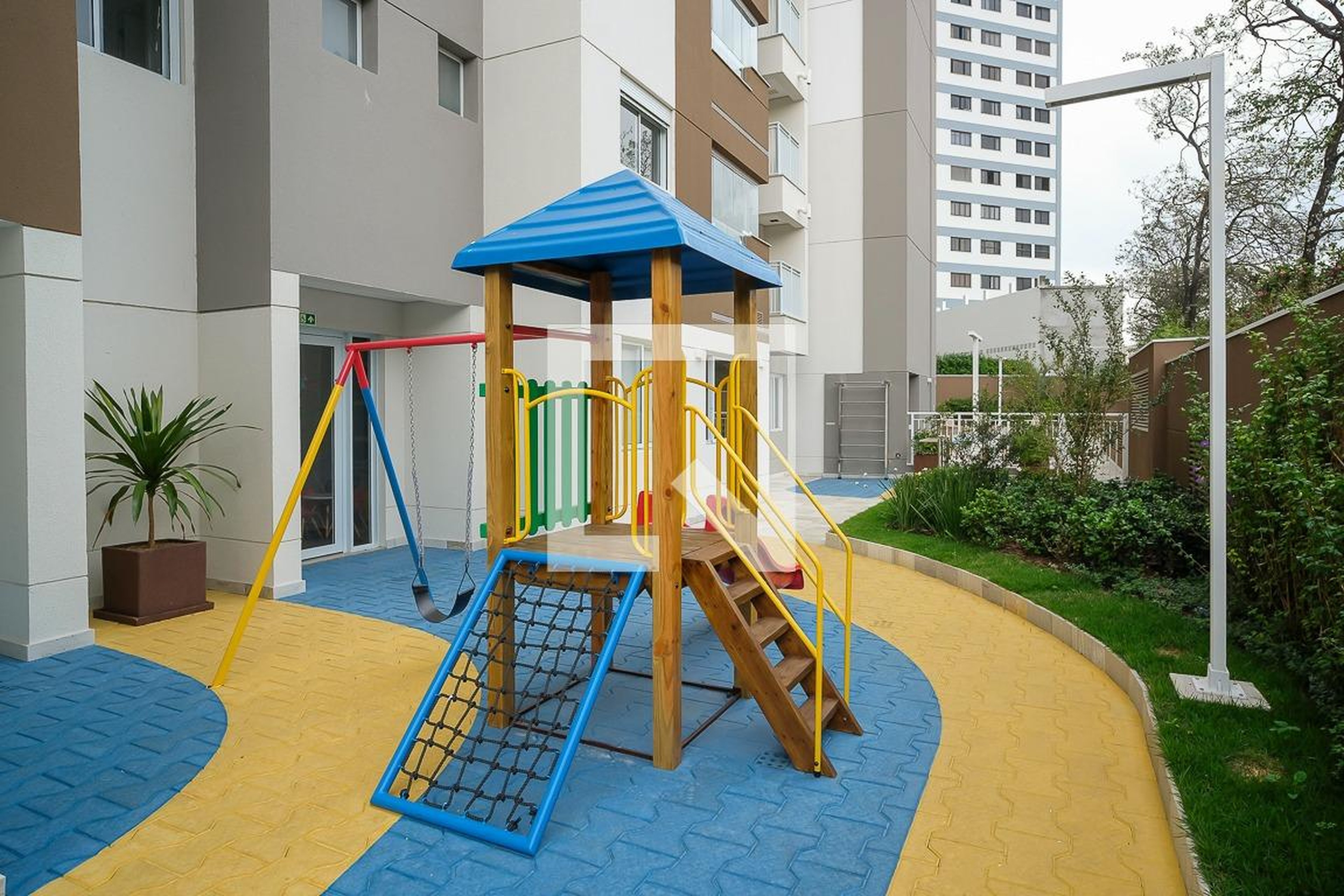 Playground - Edifício Barile