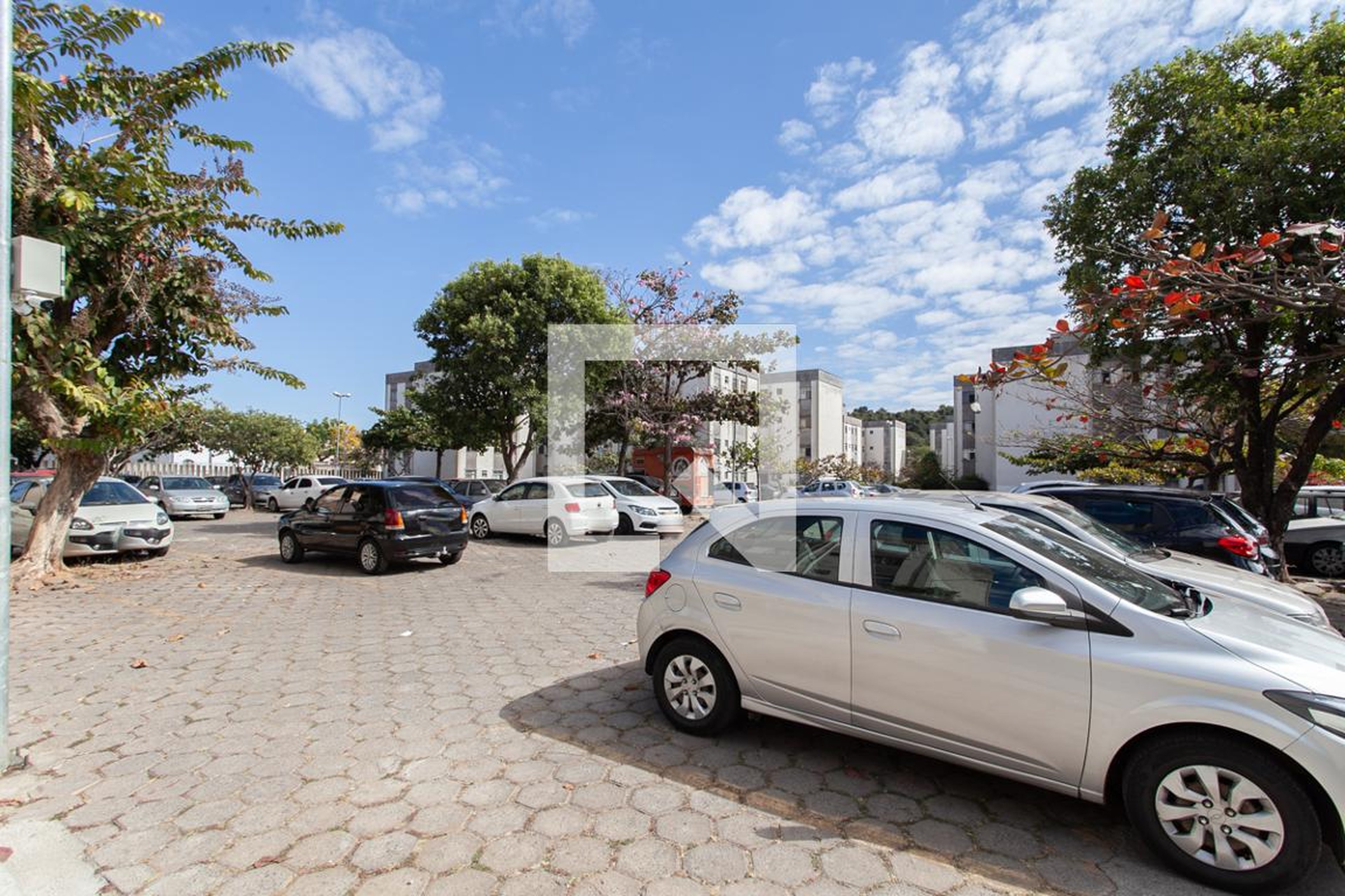 Estacionamento - Santa Terezinha