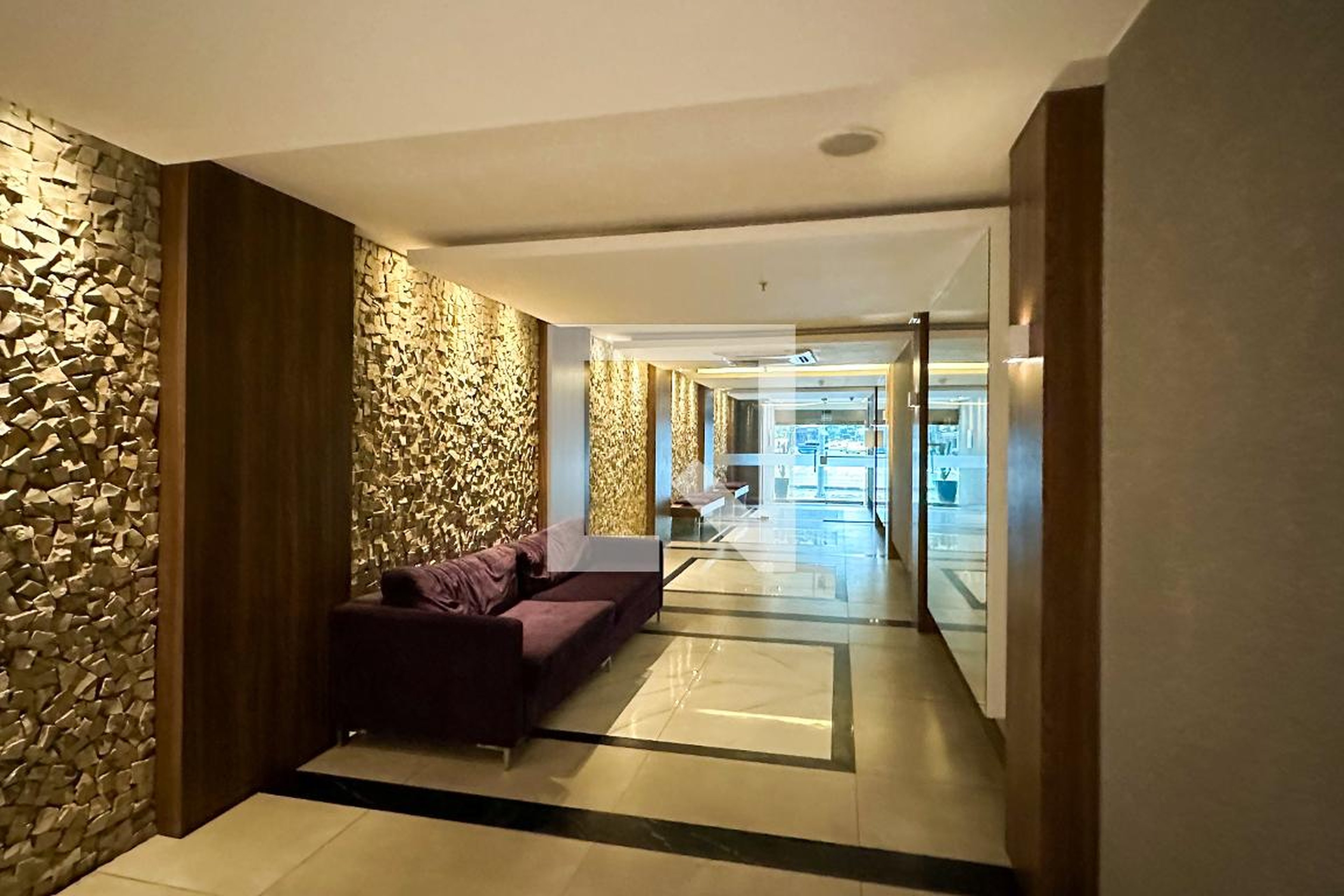 Entrada - Premium Suites