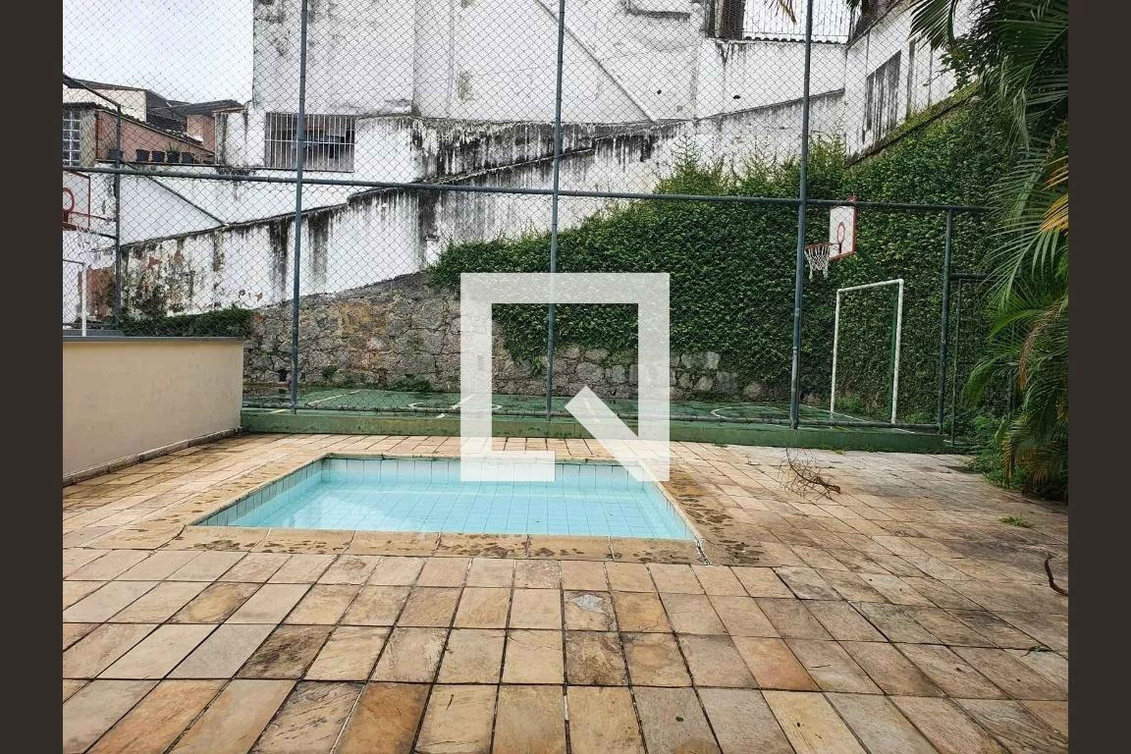 Piscina - Residencial Rosa e Silva