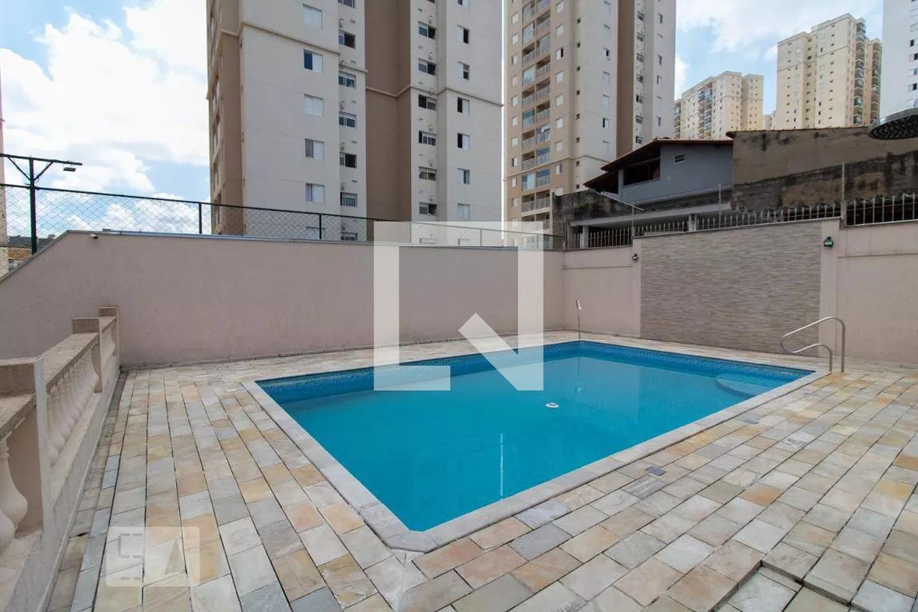 Piscina - Residencial Vila Rosária