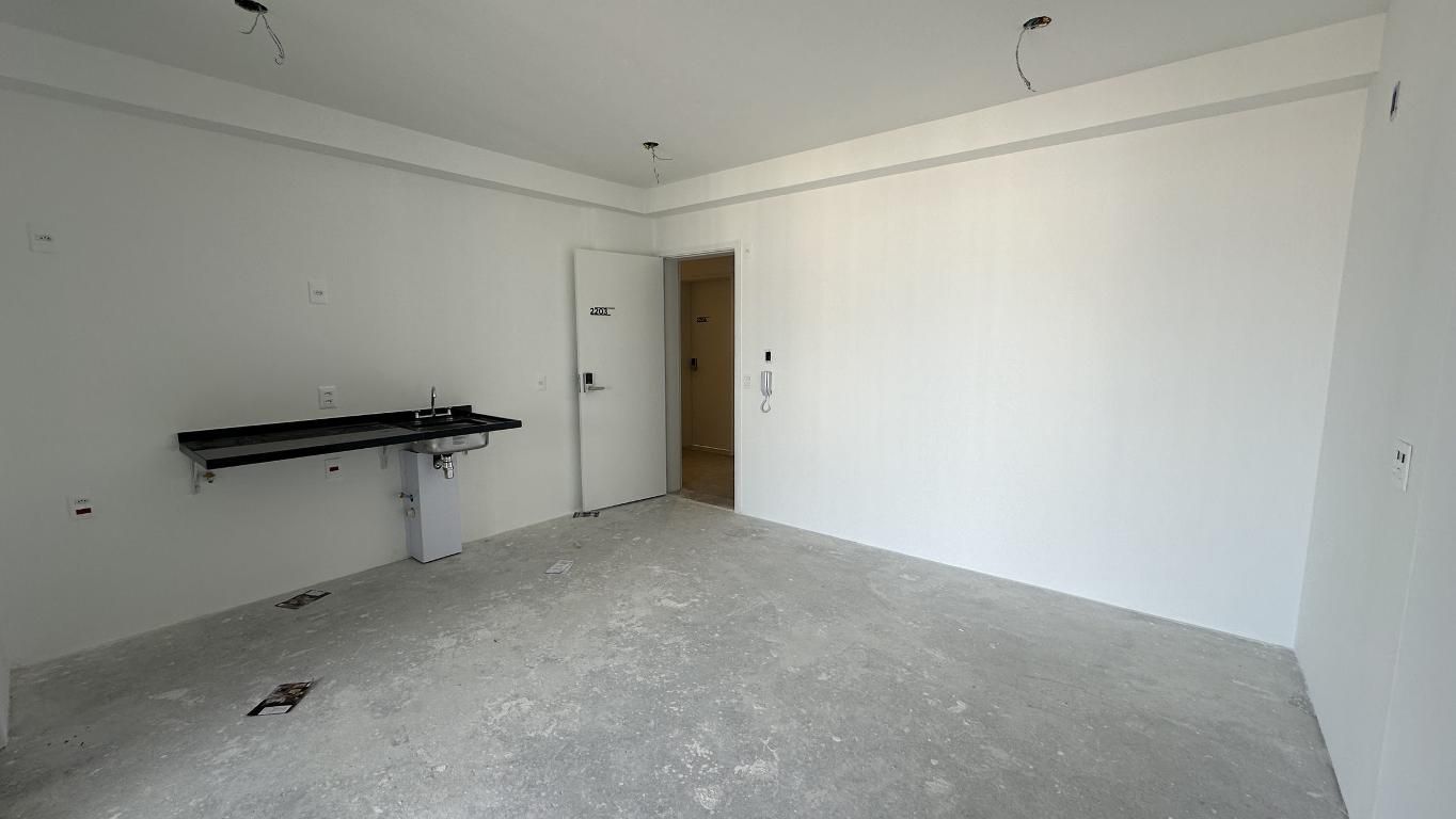 apto 2 suítes com lavabo