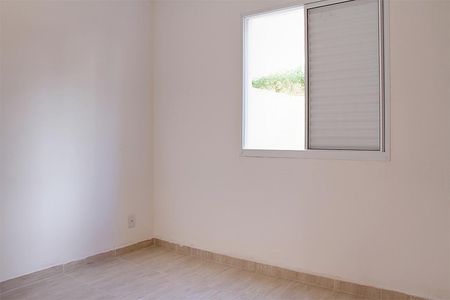 quarto 01 de apartamento à venda com 2 quartos, 58m² em Loteamento Center Santa Genebra, Campinas