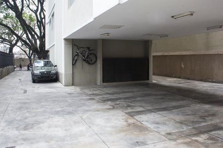 Garagem de apartamento à venda com 2 quartos, 51m² em Paraíso, São Paulo