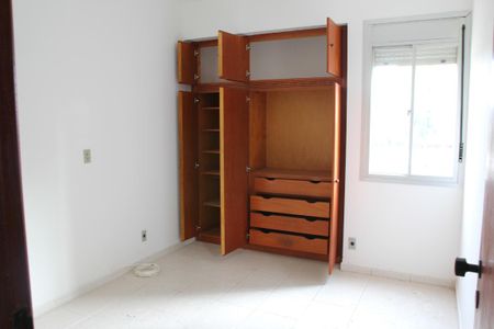 quarto 1 (suíte) de apartamento à venda com 2 quartos, 80m² em Mansões Santo Antônio, Campinas