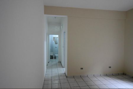 Sala e acesso as demais dependências de apartamento para alugar com 1 quarto, 50m² em Bela Vista, São Paulo
