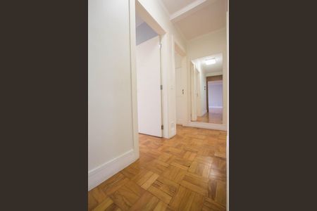 Corredor Quartos de apartamento para alugar com 3 quartos, 148m² em Jardim Paulista, São Paulo