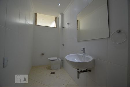 Lavabo de apartamento para alugar com 4 quartos, 300m² em Consolação, São Paulo