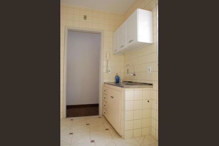 COZINHA de apartamento para alugar com 1 quarto, 59m² em Centro, Campinas