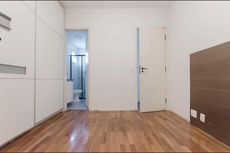 suite  de apartamento para alugar com 2 quartos, 59m² em Vila Ipojuca, São Paulo