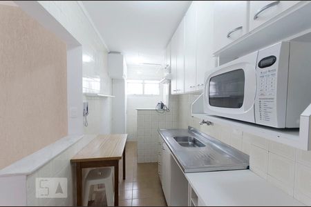 cozinha de apartamento à venda com 1 quarto, 40m² em Higienópolis, São Paulo