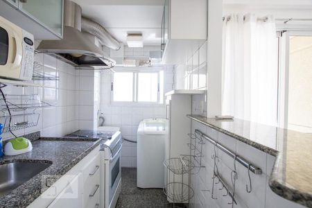 Cozinha de apartamento para alugar com 1 quarto, 37m² em Vila Nova Conceição, São Paulo