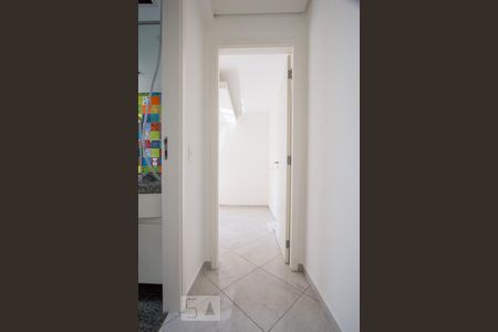 Corredor de apartamento para alugar com 1 quarto, 37m² em Vila Nova Conceição, São Paulo