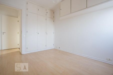 Quarto 1 de apartamento à venda com 3 quartos, 145m² em Moema, São Paulo