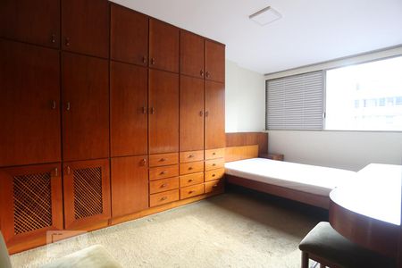 Quarto 2 de apartamento para alugar com 3 quartos, 135m² em Santa Cecília, São Paulo