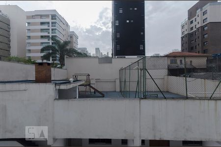 vista sala de apartamento para alugar com 1 quarto, 50m² em Pinheiros, São Paulo