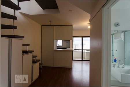 Apartamento para alugar com 1 quarto, 90m² em Cerqueira César, São Paulo