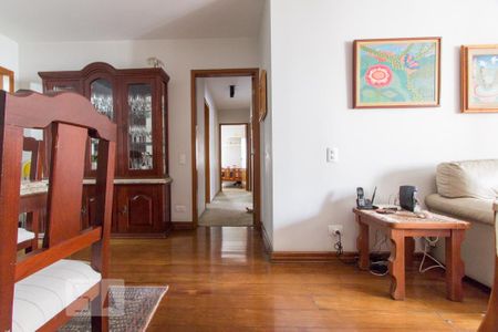 Sala de apartamento à venda com 3 quartos, 129m² em Moema, São Paulo