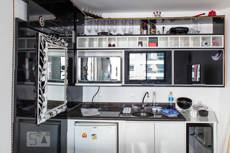 Cozinha de apartamento à venda com 1 quarto, 37m² em Macuco, São Paulo