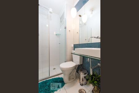 Banheiro Corredor de apartamento à venda com 2 quartos, 80m² em Vila Olimpia, São Paulo