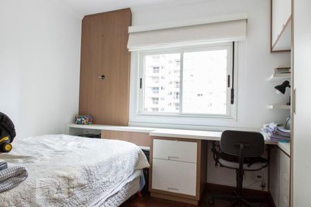 suite de apartamento à venda com 2 quartos, 107m² em Jardim Paulista, São Paulo