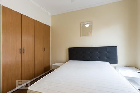 Suíte de apartamento para alugar com 1 quarto, 40m² em Vila Olímpia, São Paulo