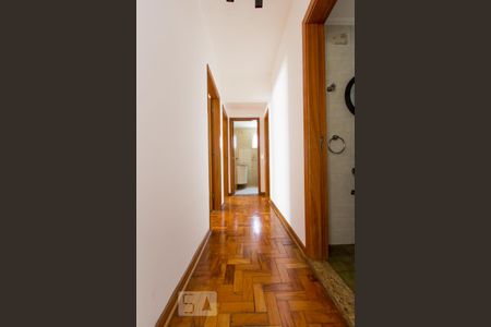 Corredor Quartos de apartamento para alugar com 2 quartos, 107m² em Indianópolis, São Paulo
