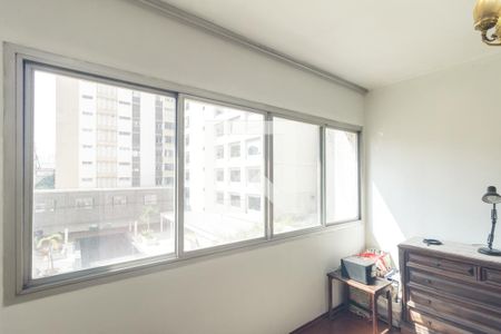 Sala de apartamento para alugar com 1 quarto, 60m² em Higienópolis, São Paulo