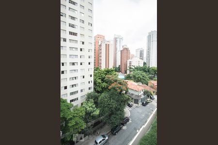 Sacada de apartamento para alugar com 1 quarto, 47m² em Vila Nova Conceição, São Paulo