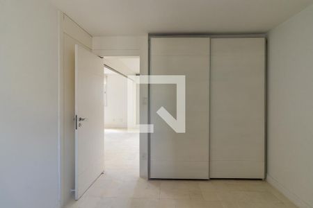 Quarto de apartamento para alugar com 1 quarto, 70m² em Jardim Europa, São Paulo