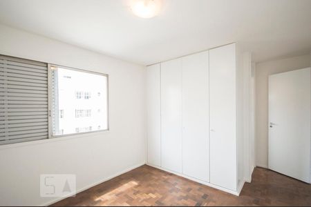 Suíte de apartamento para alugar com 3 quartos, 98m² em Indianópolis, São Paulo