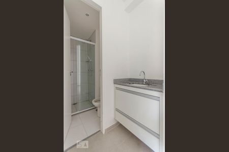 Banheiro de apartamento para alugar com 1 quarto, 42m² em Vila Buarque, São Paulo