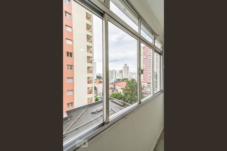 Sala - Vista de apartamento à venda com 3 quartos, 70m² em Vila Pompéia, São Paulo