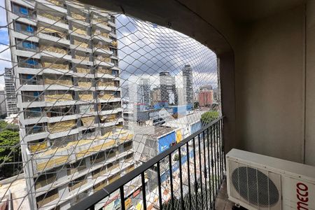 Sacada de apartamento para alugar com 2 quartos, 74m² em Vila Nova Conceição, São Paulo