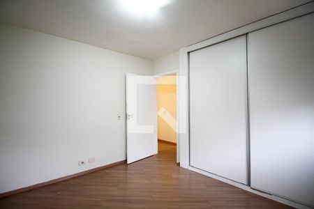 Quarto 1 de apartamento para alugar com 3 quartos, 157m² em Sumaré, São Paulo