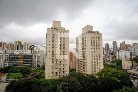 Vista do Quarto 1 de apartamento para alugar com 3 quartos, 157m² em Sumaré, São Paulo