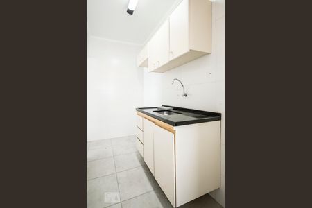 Cozinha de apartamento para alugar com 1 quarto, 55m² em Campo Belo, São Paulo