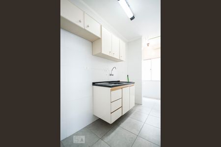 Cozinha de apartamento para alugar com 1 quarto, 55m² em Campo Belo, São Paulo