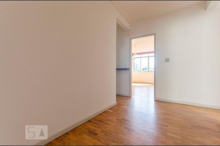 Entrada social de apartamento para alugar com 4 quartos, 145m² em Higienópolis, São Paulo