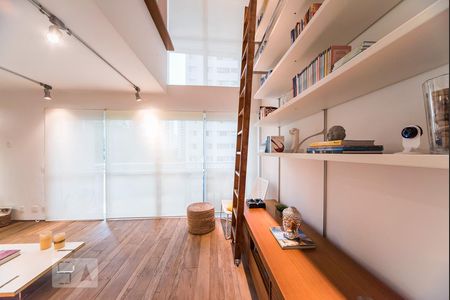 Sala de apartamento para alugar com 1 quarto, 74m² em Vila Nova Conceição, São Paulo