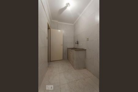 Cozinha de apartamento para alugar com 1 quarto, 42m² em Vila Ida, São Paulo